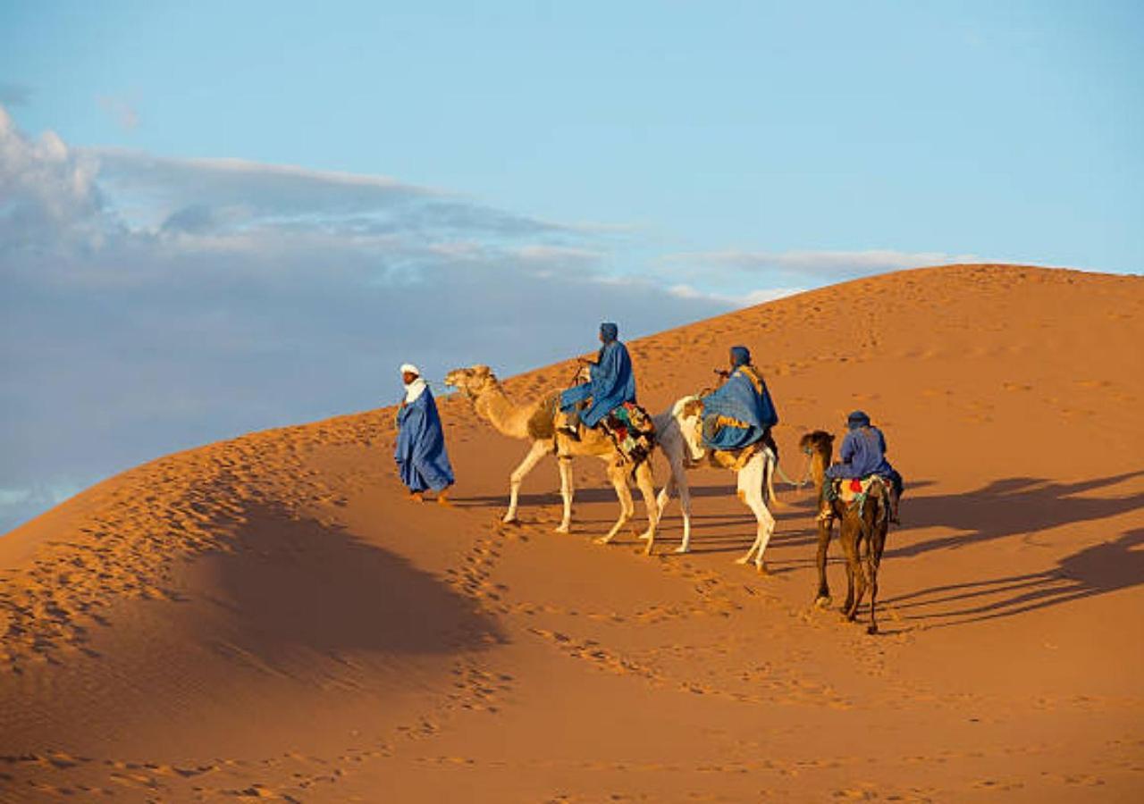 Desert Glamping Experience Merzuga Kültér fotó